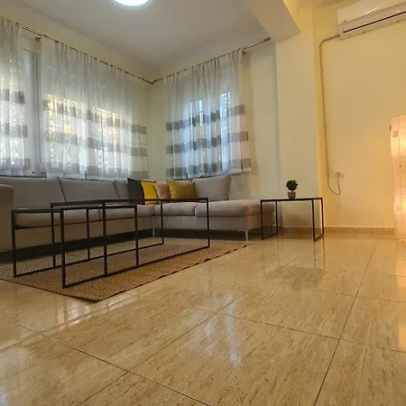 Orange House Ferienhaus *